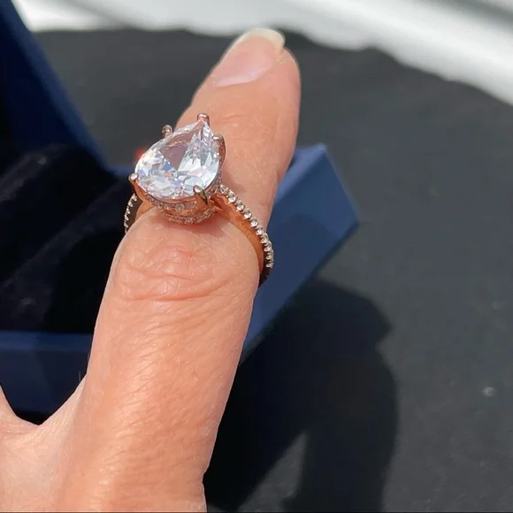 🌟🌟SOLD ITALO JEWELRY rose gold classic PEAR engagement ring brilliant stobox 6 - Picture 5 of 15